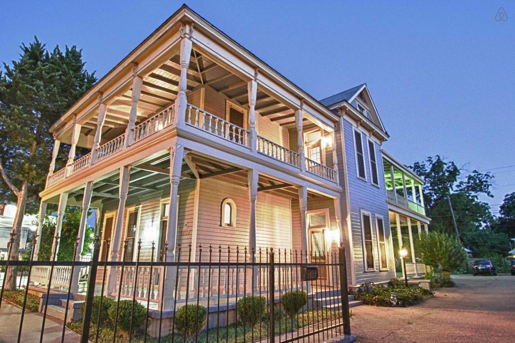 Hk Austin Exterior foto